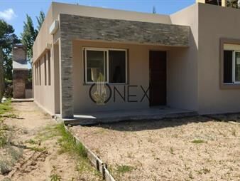 https://web5.gallito.com.uy/venta-casa-punta-ballena-inmuebles-27369488