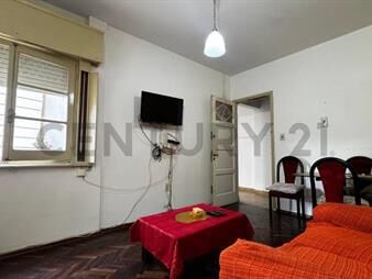 https://www.gallito.com.uy/venta-apto-paso-molino-1-dormitorio-agraciada-y-julian-inmuebles-27572554