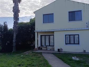 https://www.gallito.com.uy/alquiler-de-casa-con-terreno-en-san-carlos-colonia-inmuebles-27793255
