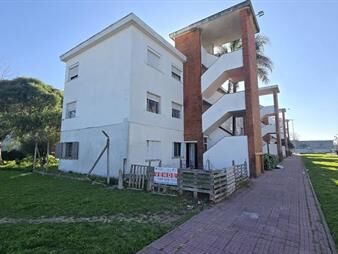 https://www.gallito.com.uy/venta-de-aprtamento-dos-dormitorios-en-villa-española-inmuebles-27827148