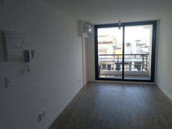 https://www.gallito.com.uy/departamento-sobre-garibaldi-con-terraza-muy-iluminado-inmuebles-27827150