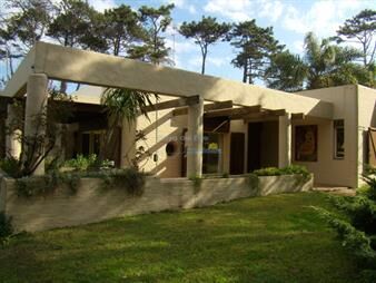 https://web5.gallito.com.uy/casa-en-alquiler-de-3-dormitorios-en-rincã³n-del-inmuebles-27739498