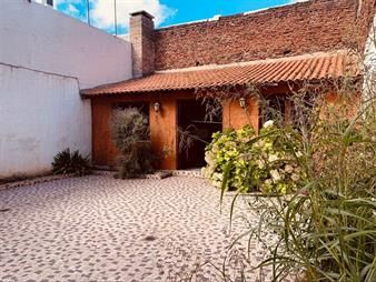 https://www.gallito.com.uy/casa-4-dor-260-mts2-constr309-mts2terreno-fdo-gge-inmuebles-27771960