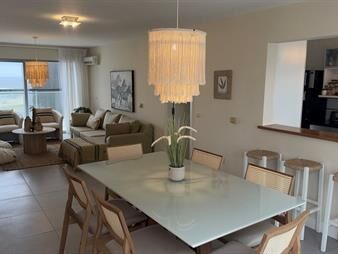 https://www.gallito.com.uy/divino-penthouse-en-torre-francia-2-dorm-2-baños-terraza-inmuebles-27827659