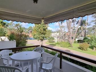 https://web5.gallito.com.uy/departamento-en-venta-de-3-dormitorios-en-playa-inmuebles-27827733
