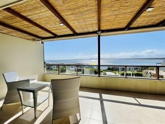 https://www.gallito.com.uy/apartamento-de-2-dormitorios-con-vista-al-mar-y-inmuebles-27739698