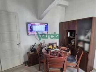 https://www.gallito.com.uy/vanta-casa-2-dormitorios-garibaldi-esq-porongos-inmuebles-27830724