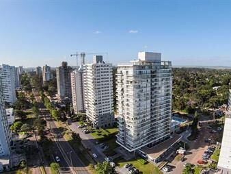 https://www.gallito.com.uy/alquiler-anual-apartamento-2-dormitorios-en-roosevelt-inmuebles-27830795