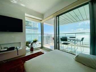 https://www.gallito.com.uy/apartamento-en-alquiler-temporario-playa-mansa-2-inmuebles-26212718