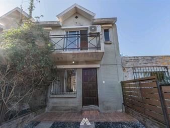 https://www.gallito.com.uy/alquiler-casa-duplex-2-dorm-en-villa-argentina-inmuebles-27831005