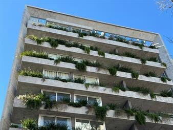 https://www.gallito.com.uy/venta-de-2-dormitorios-con-parrillero-arbet-punta-carretas-inmuebles-23927039