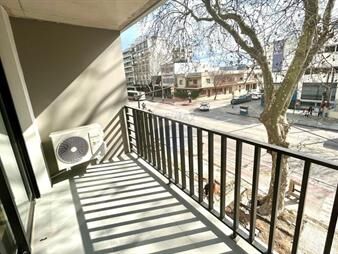 https://www.gallito.com.uy/venta-apartamento-2-dormitorios-la-blanqueada-inmuebles-27831133