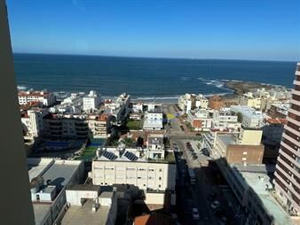 https://www.gallito.com.uy/apartamento-en-venta-de-2-dormitorios-en-la-del-inmuebles-27739834