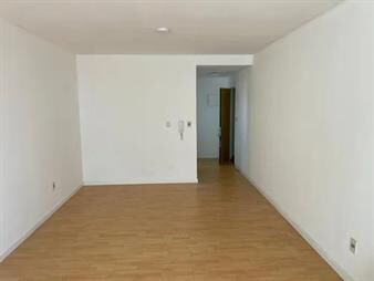 https://www.gallito.com.uy/confortable-monomabiente-en-18-de-julio-inmuebles-27831475