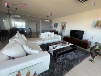 https://www.gallito.com.uy/venta-apto-3-dormitorios-edificio-le-parc-ii-inmuebles-27085333