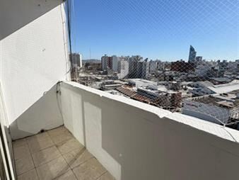 https://web5.gallito.com.uy/apartamento-en-venta-2-dormitorios-1-baño-inmuebles-27786759