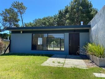 https://www.gallito.com.uy/venta-casa-3-dormitorios-2-baños-a-estrenar-en-punta-colora-inmuebles-27091189