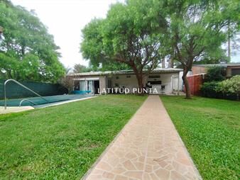 https://www.gallito.com.uy/casa-en-san-rafael-3-dormitorios-mãs-inmuebles-27835605
