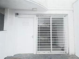 https://web5.gallito.com.uy/apartamento-de-2-dormitorios-a-metros-de-playa-inmuebles-27835669
