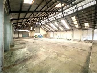 https://www.gallito.com.uy/alquiler-de-galpon-industrial-terreno-inmuebles-27332746