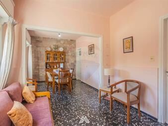 https://www.gallito.com.uy/venta-casa-brazo-oriental-2-dorm-con-apartamento-inmuebles-27553532