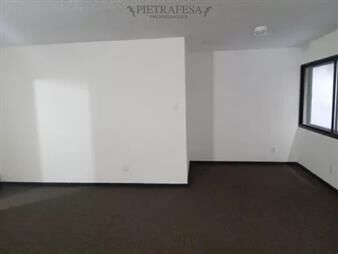 https://web5.gallito.com.uy/oficina-en-alquiler-1baño-ciudad-vieja-inmuebles-27074463