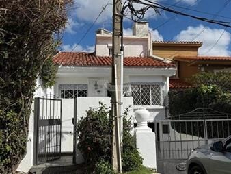 https://www.gallito.com.uy/venta-casa-punta-gorda-2-dormitorios-molino-de-perez-en-el-inmuebles-27839889