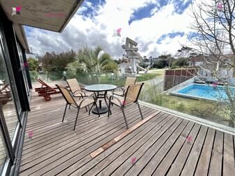 https://www.gallito.com.uy/venta-de-apartamento-de-2-dormitorios-frente-al-inmuebles-26923819