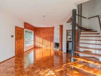 https://www.gallito.com.uy/alquila-casa-buceo-2dorm-y-cochera-inmuebles-27840114