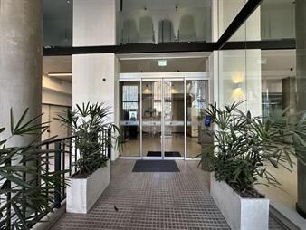 https://www.gallito.com.uy/alquiler-apartamento-parque-rodo-inmuebles-27840553