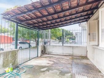 https://www.gallito.com.uy/casa-independiente-con-espacio-exterior-en-brazo-oriental-inmuebles-27841175