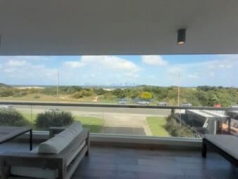 https://www.gallito.com.uy/apartamento-de-3-dormitorios-en-silente-punta-inmuebles-27739827