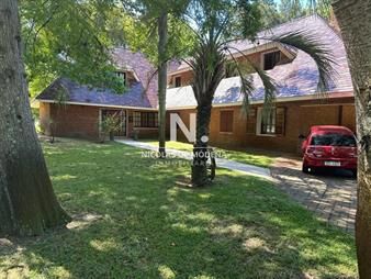 https://www.gallito.com.uy/magnifica-casa-en-punta-ballena-7-dormitorios-inmuebles-27843806