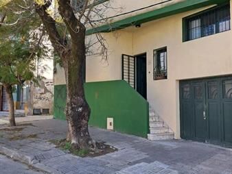 https://www.gallito.com.uy/casa-en-venta-de-3-dormitorios-en-pocitos-con-garaje-inmuebles-27844109