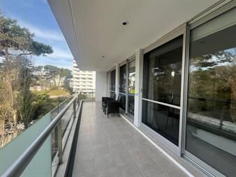 https://www.gallito.com.uy/apartamento-en-alquiler-de-2-dormitorios-en-be-inmuebles-27844152