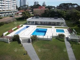 https://web5.gallito.com.uy/apartamento-playa-brava-3-dormitorios-y-3-baños-inmuebles-27057980