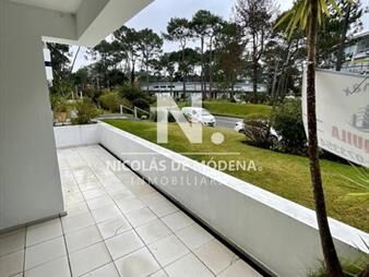https://www.gallito.com.uy/vende-departamento-de-2-dormitorios-con-garaje-inmuebles-27849158