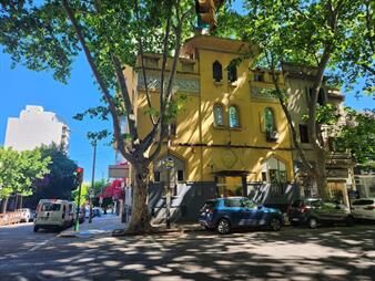 https://www.gallito.com.uy/venta-propiedad-corporativa-423m2-sobre-av-rivera-proxim-inmuebles-27849324