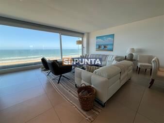 https://www.gallito.com.uy/apartamento-en-alquiler-temporal-de-3-en-playa-inmuebles-27853927