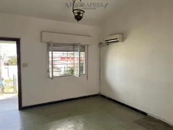 https://www.gallito.com.uy/casa-en-alquiler-2-dormitorios-1-baã±o-patio-inmuebles-27853929