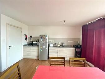 https://www.gallito.com.uy/venta-apartamento-de-2-dormitorios-en-brazo-oriental-inmuebles-26172807