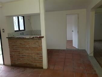 https://www.gallito.com.uy/sobre-principal-asfaltada-2-dormitorios-2-baños-lomas-de-so-inmuebles-27854020
