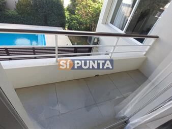 https://web5.gallito.com.uy/hermosa-vista-en-la-terraza-departamento-en-mar-inmuebles-27854036