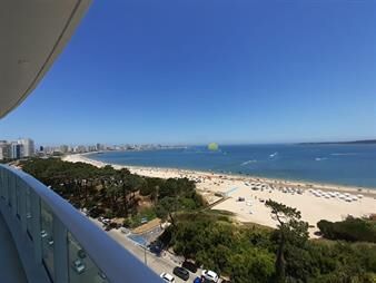 https://www.gallito.com.uy/apartamento-en-venta-de-3-dormitorios-en-punta-inmuebles-27739566