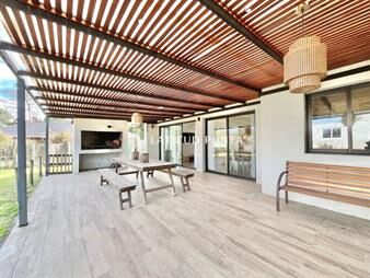 https://web5.gallito.com.uy/casa-de-tres-dormitorios-en-la-residence-inmuebles-27854399