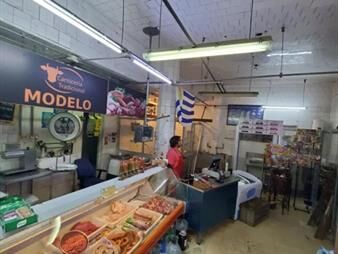 https://web5.gallito.com.uy/llaves-de-carniceria-en-venta-cordon-inmuebles-27032100