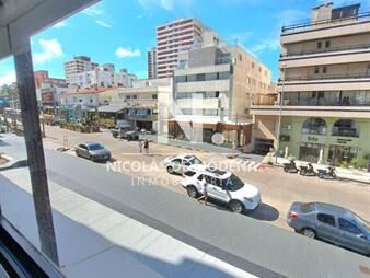 https://web5.gallito.com.uy/vende-apartamento-de-2-dormitorios-en-peninsula-inmuebles-24460872