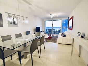 https://www.gallito.com.uy/apartamento-en-venta-de-2-dormitorios-en-season-inmuebles-27854772
