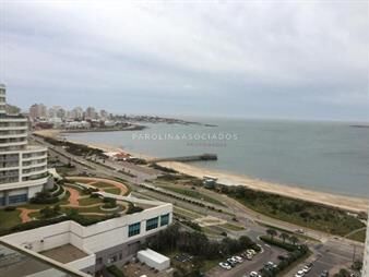 https://www.gallito.com.uy/apartamento-en-venta-de-2-dormitorios-en-season-inmuebles-27854820