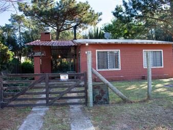 https://www.gallito.com.uy/venta-de-casa-con-2-dormitorios-en-guazuvira-nuevo-inmuebles-27522578